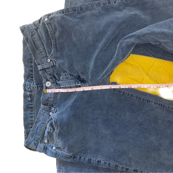 Abercrombie corduroys. - Picture 3 of 8